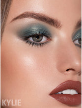 Load image into Gallery viewer, The Blue Honey Palette | Kyshadow