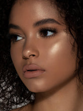 Load image into Gallery viewer, Dreamin Of Diamonds | Kylighter
