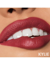 Load image into Gallery viewer, Goals | Velvet Liquid Lipstick

